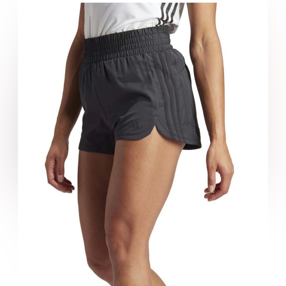 Adidas high rise 3”Shorts